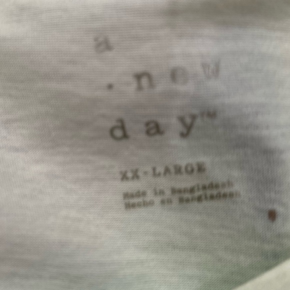 Ingrid & Isabella Lavender Sleeveless Women's tank top size XXL - Picture 5 of 5